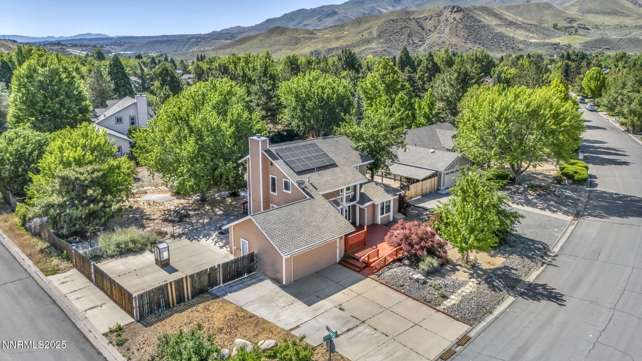 28-web-or-mls-285-lemming-dr