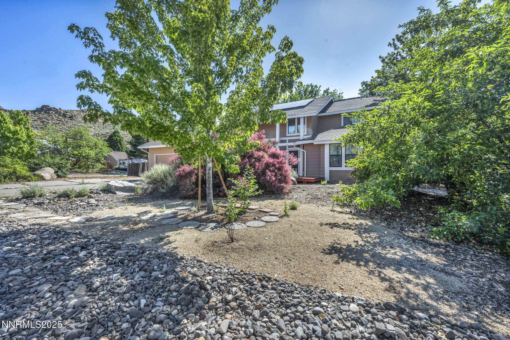 3-web-or-mls-285-lemming-dr