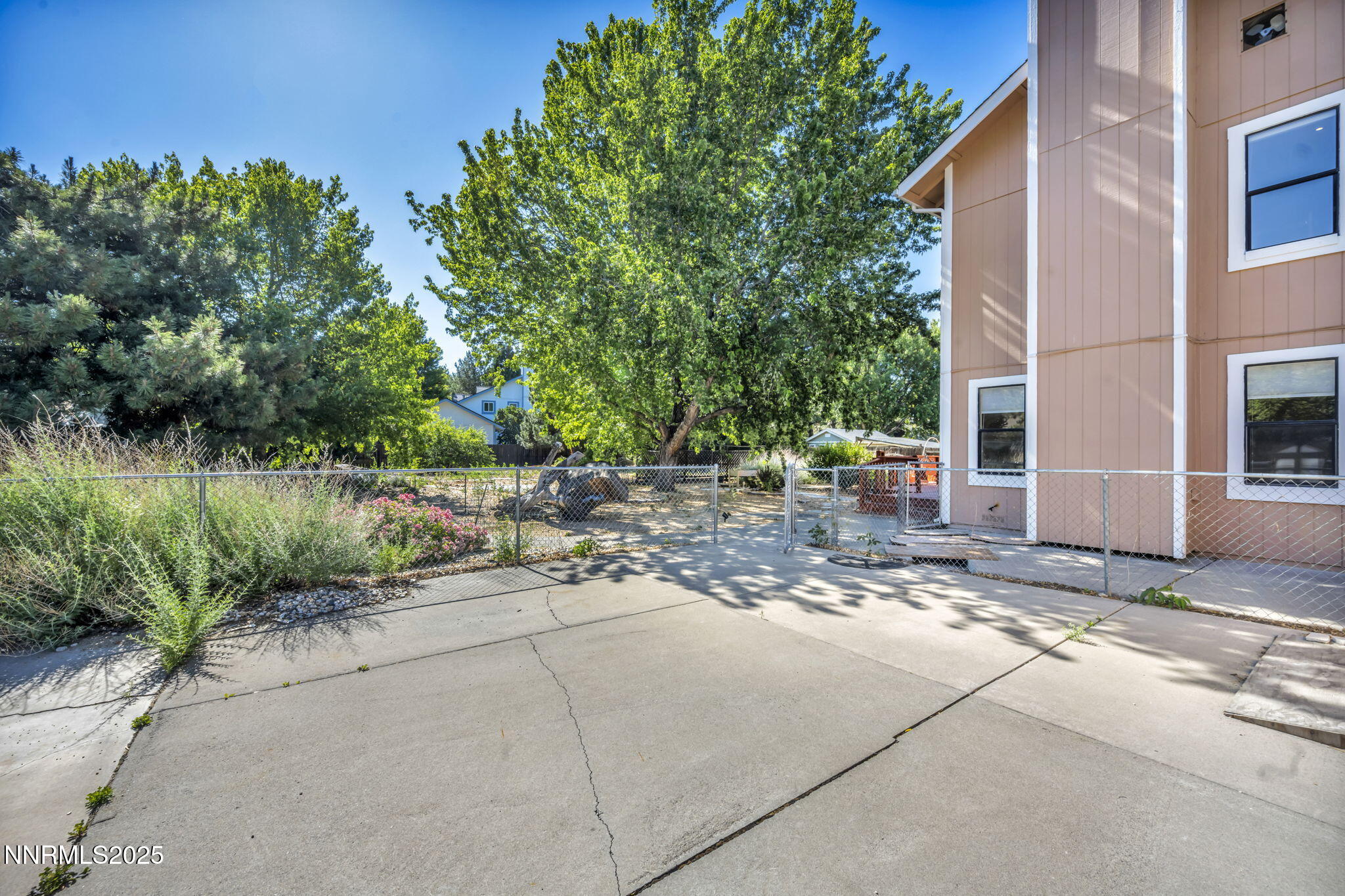 14-web-or-mls-285-lemming-dr