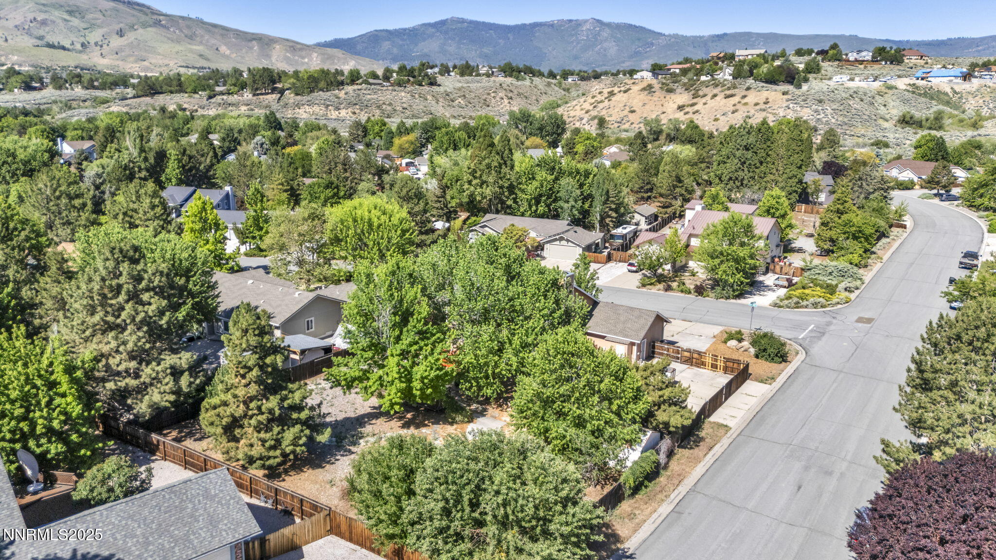 34-web-or-mls-285-lemming-dr