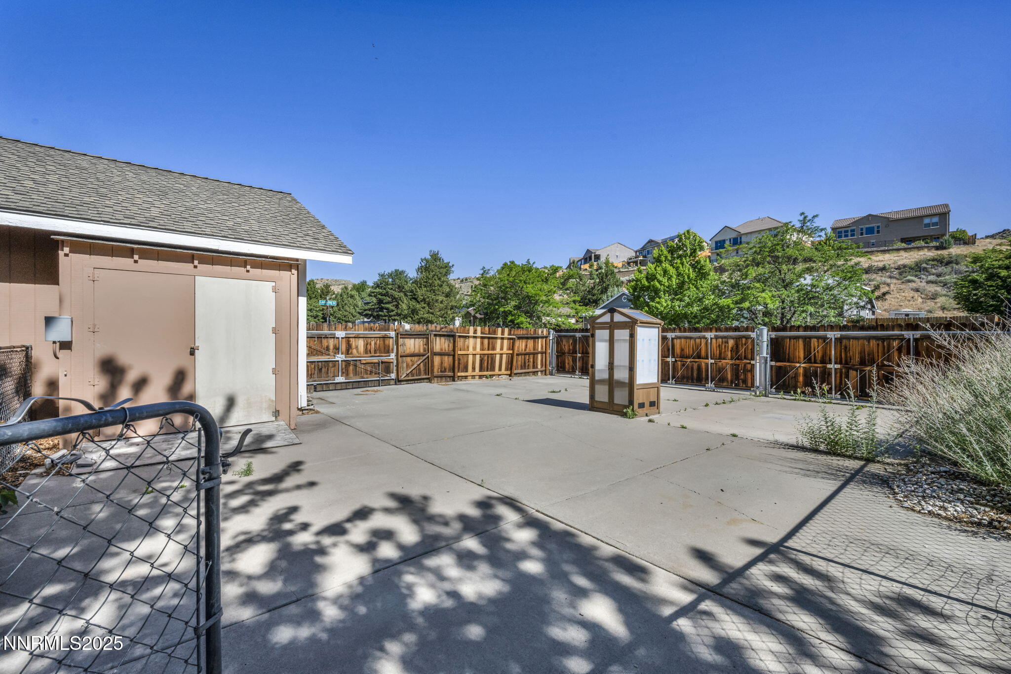 5-web-or-mls-285-lemming-dr