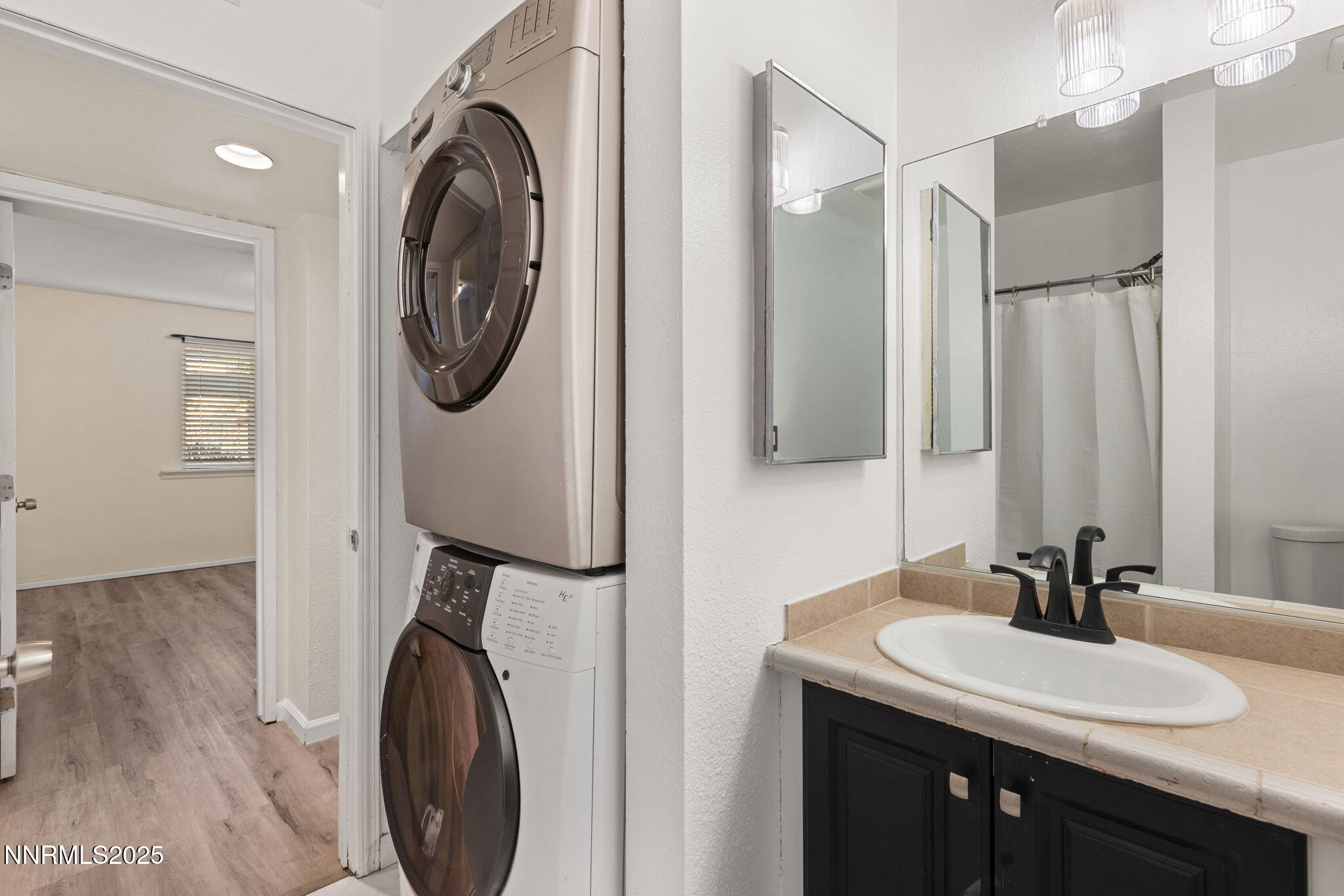 12-web-or-mls-2555 Clear Acre unit 16-01