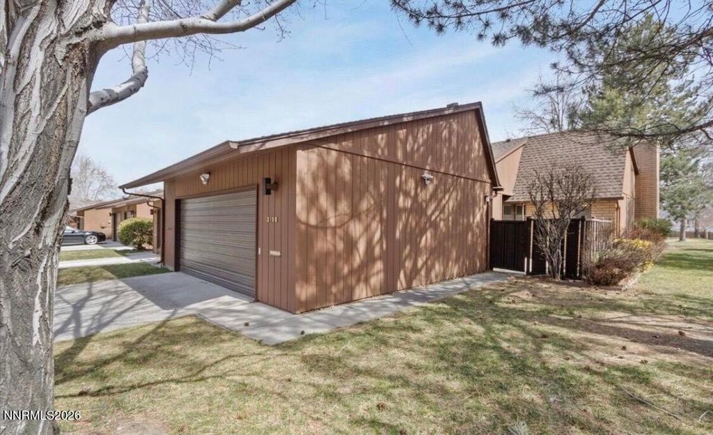 Photo of 2108 Chicory Way, Reno, NV 89509 (MLS # 260004556)