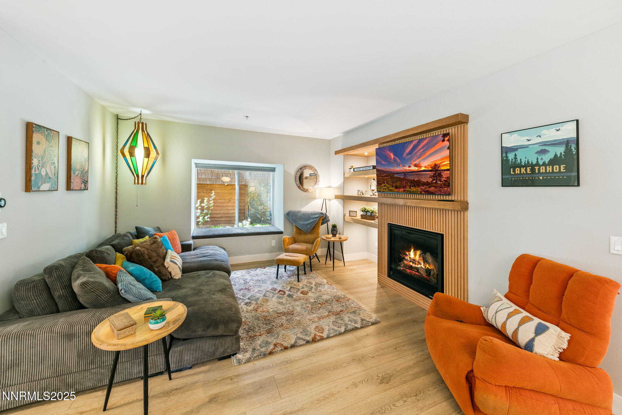 8-web-or-mls-120-country-club-dr-37