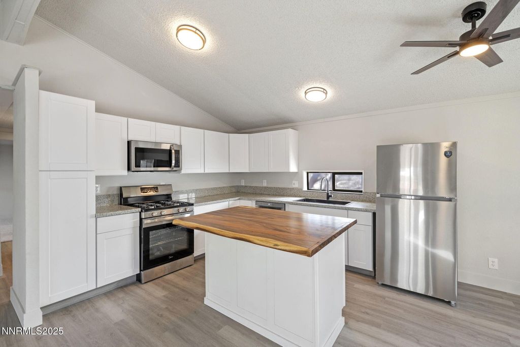 Photo of 2720 Dahlia Way, Reno, NV 89512 (MLS # 250059333)