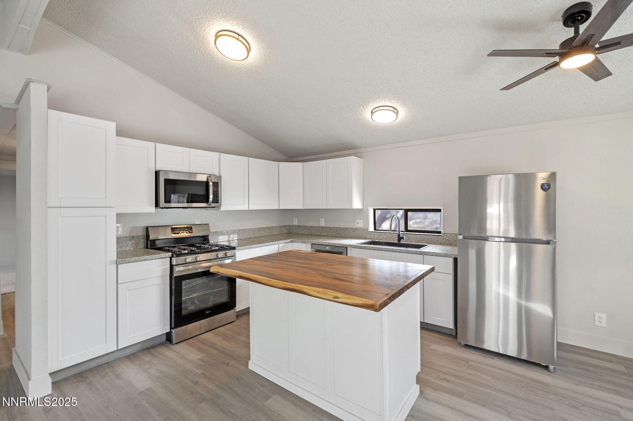 1-web-or-mls-DSC04586