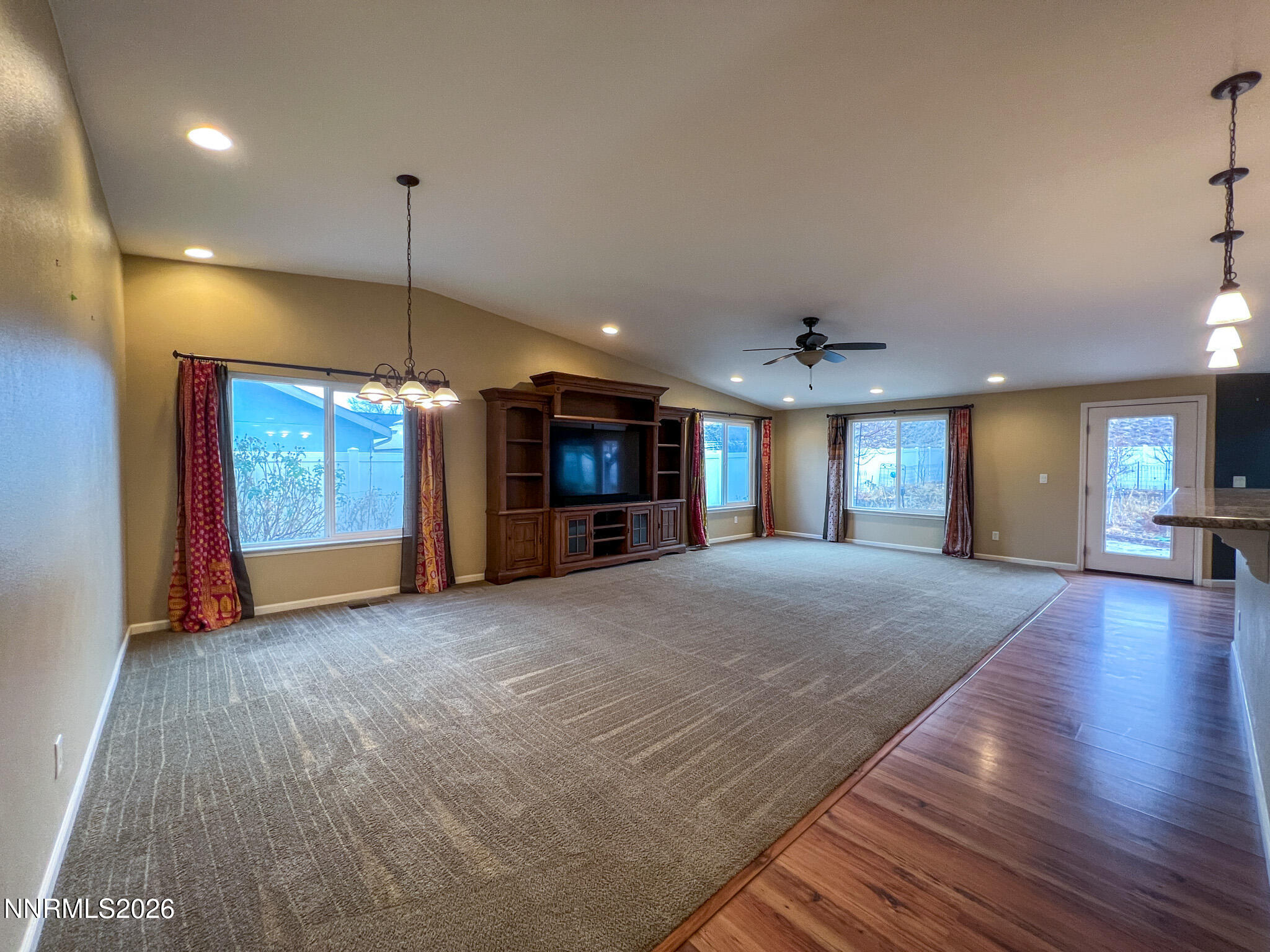 1371 White Bluffs Circle