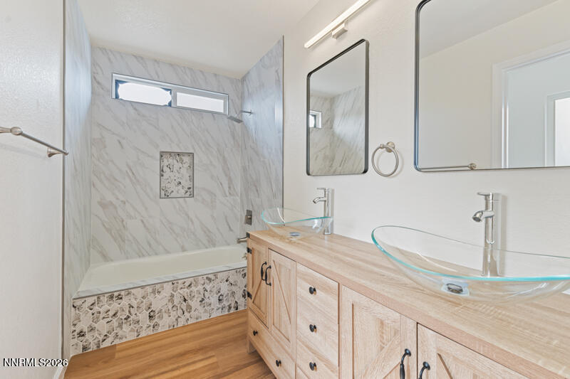 17710 Fairfax Court (13 of 23)