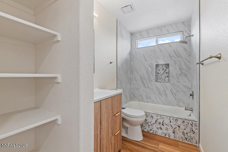 17710 Fairfax Court (18 of 23)