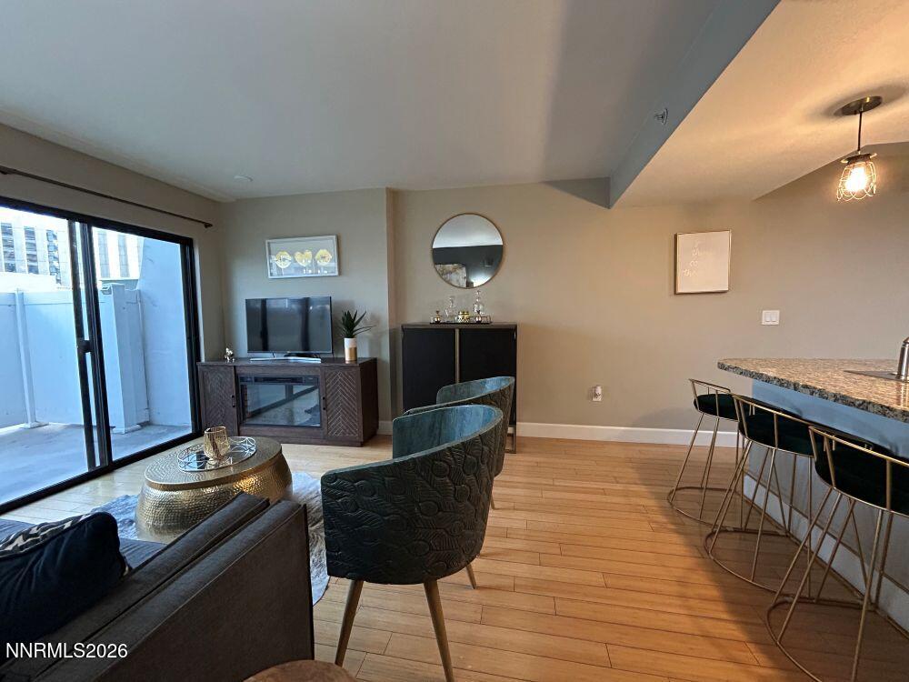 450 N Arlington Avenue 402