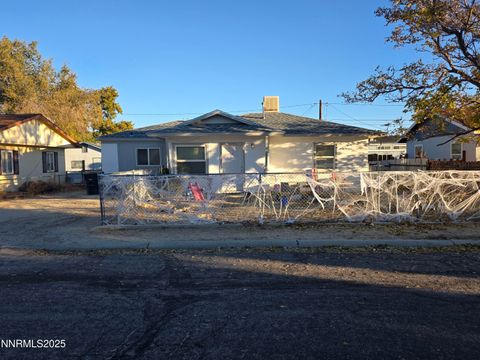 107 English Street, Hawthorne, NV 89415 - #: 250057365
