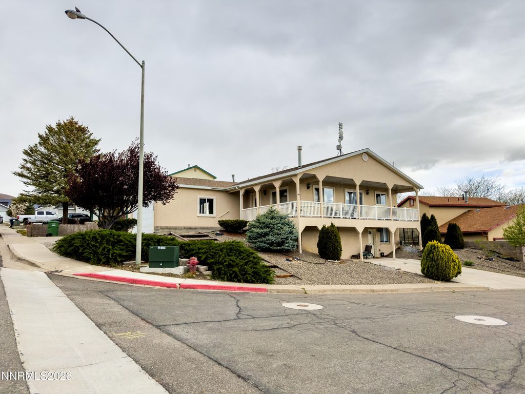 Photo of 300 Mesa Way, Winnemucca, NV 89445 (MLS # 260003753)