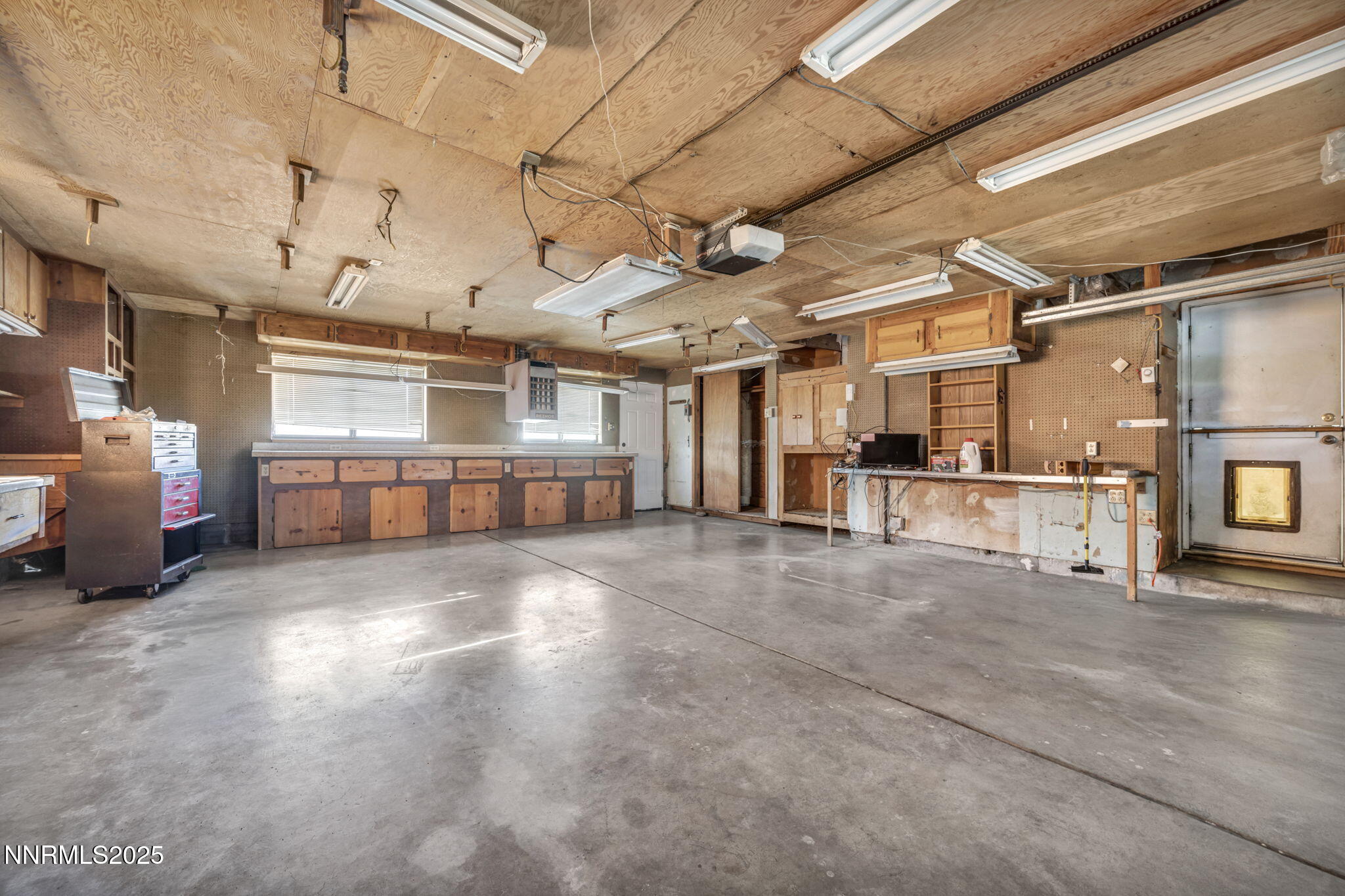 50-web-or-mls-635-cordone-ave