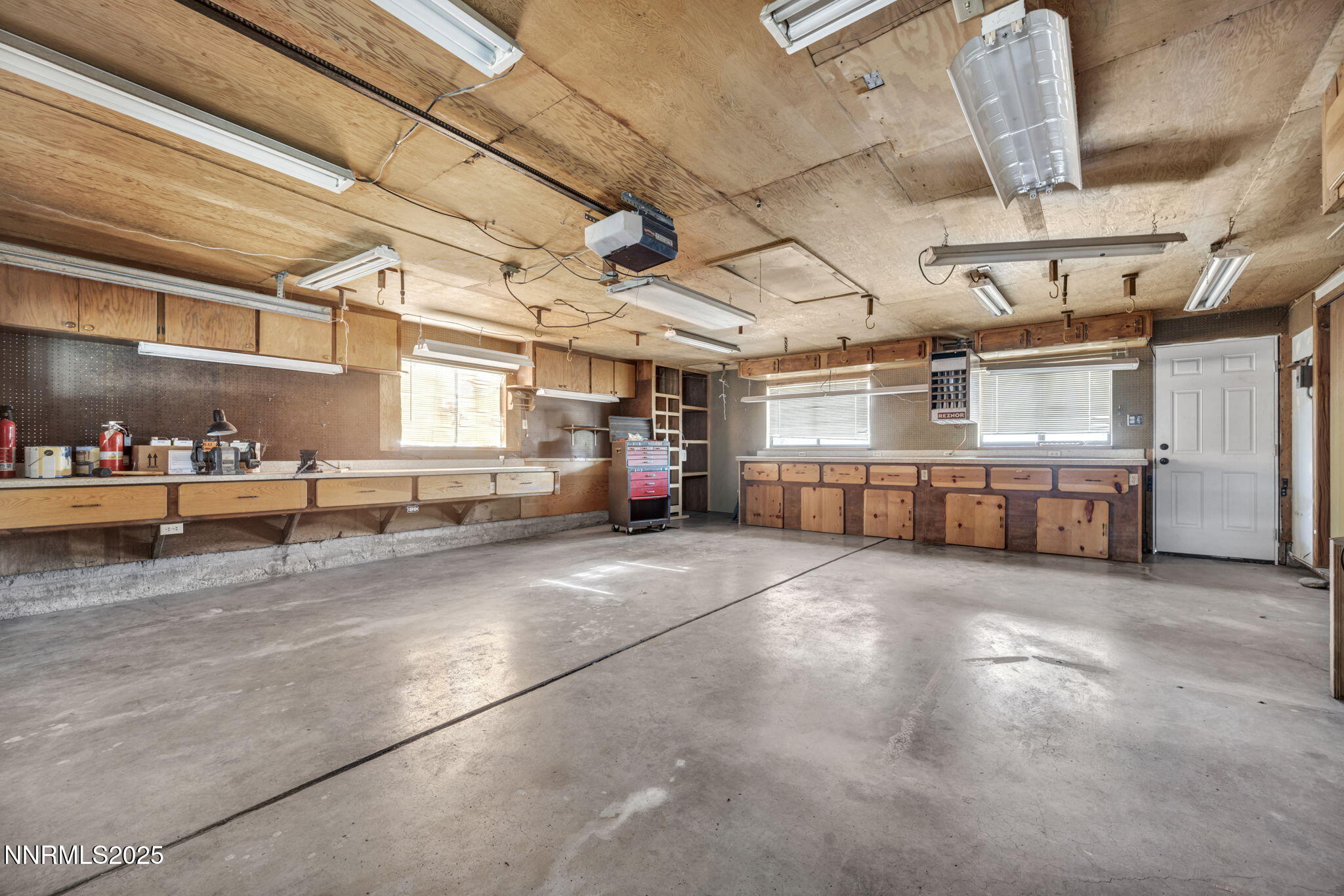 51-web-or-mls-635-cordone-ave