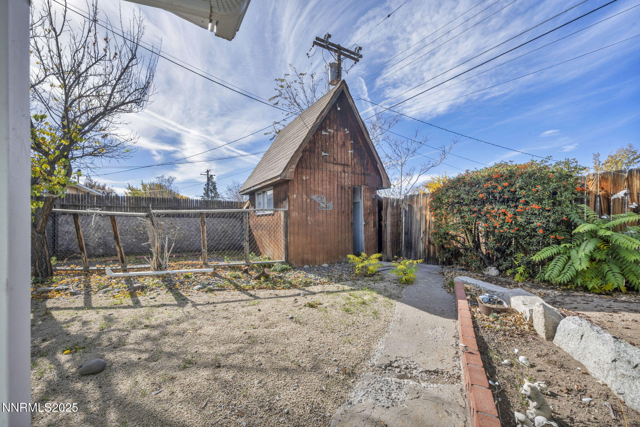 15-web-or-mls-635-cordone-ave