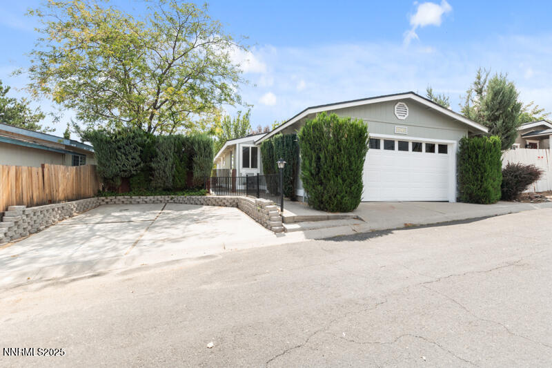 2140 Barberry Way (1 of 19)