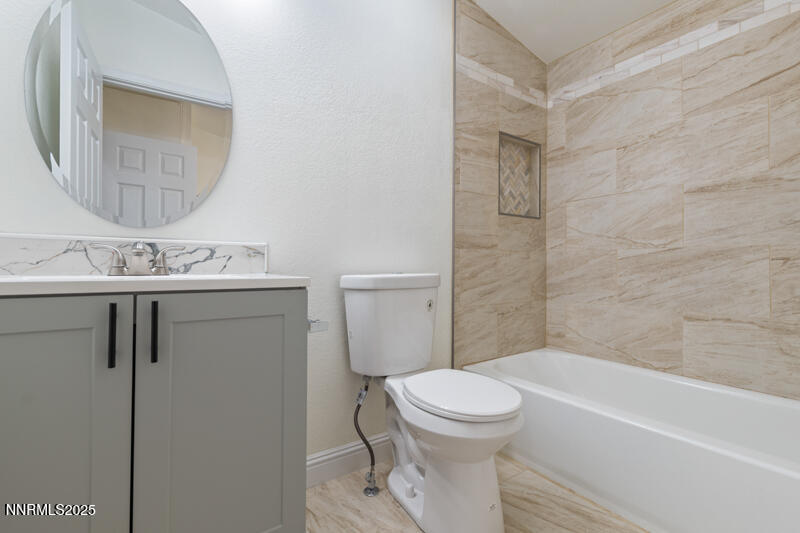 2140 Barberry Way (15 of 19)