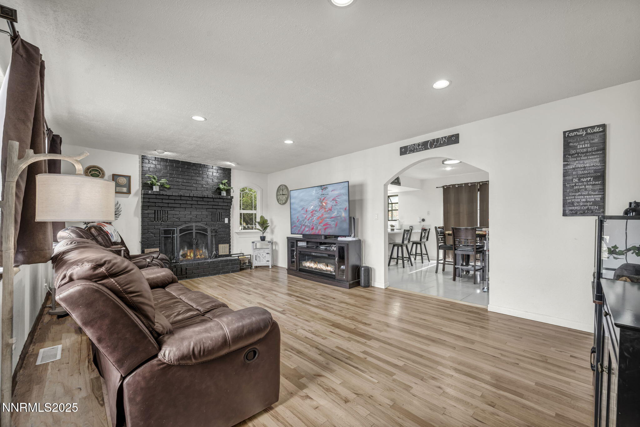 8-web-or-mls-3020-kings-row