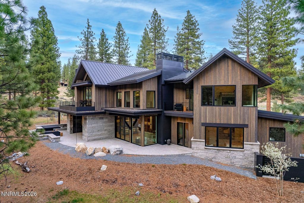 Photo of 64 Boulders Bend DR, Carson City, NV 89705 (MLS # 260005537)