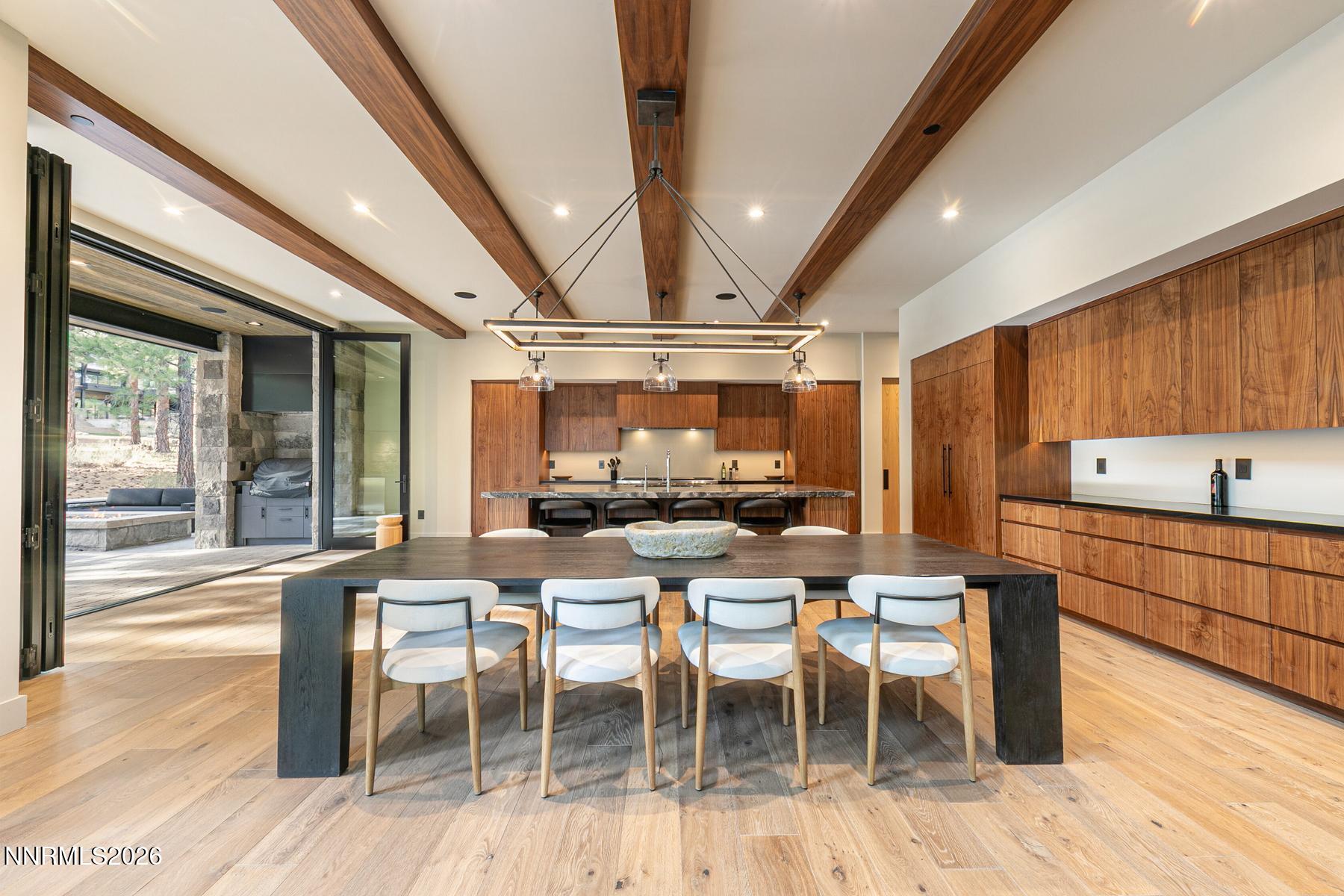 Dining/Kitchen
