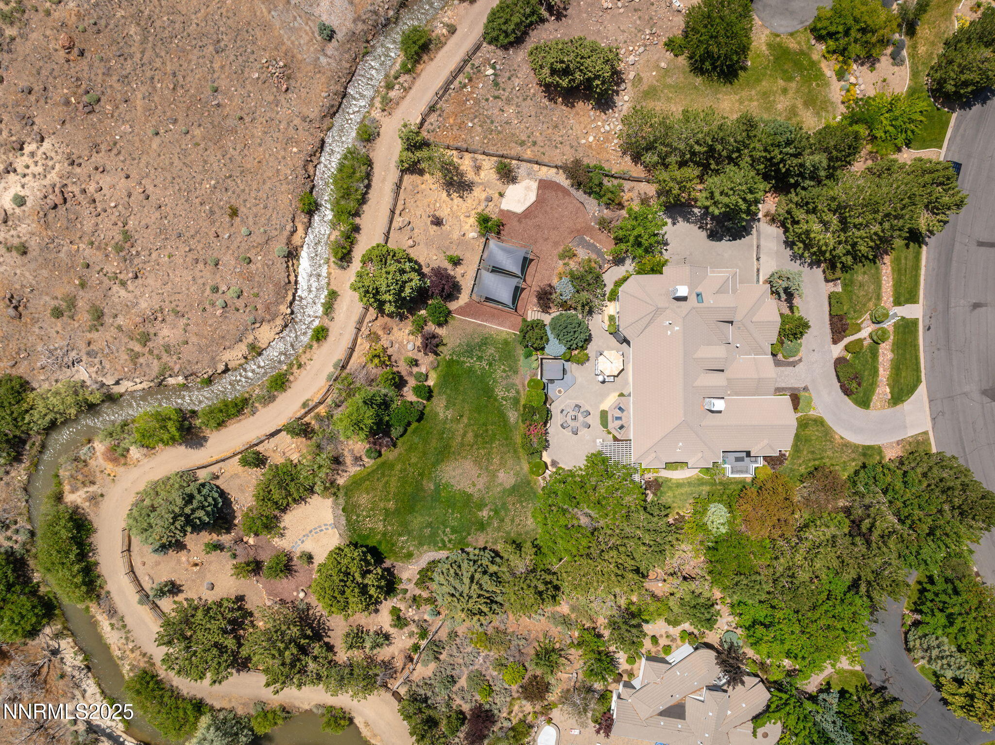 65-web-or-mls-DJI_0498