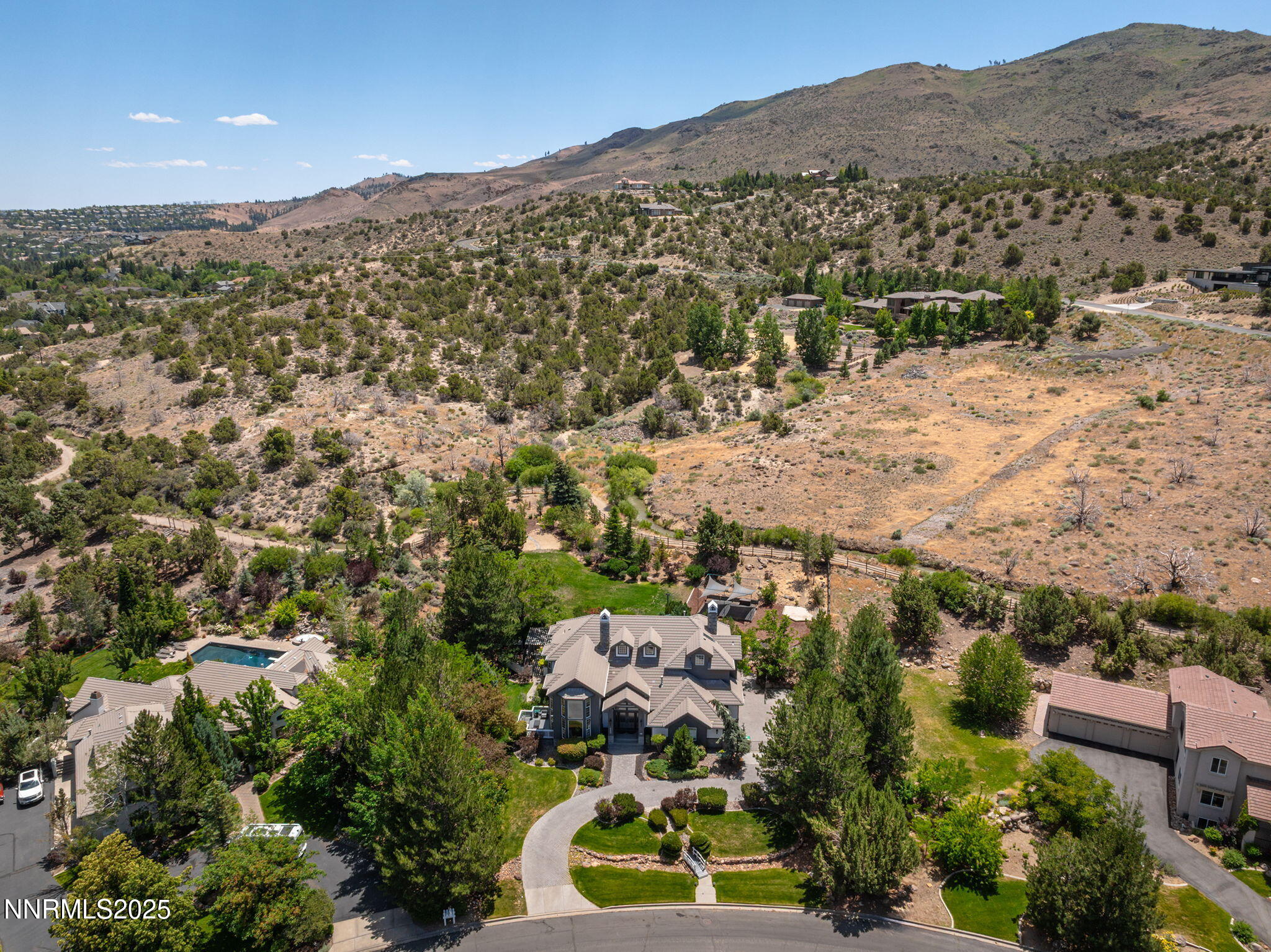 69-web-or-mls-DJI_0505