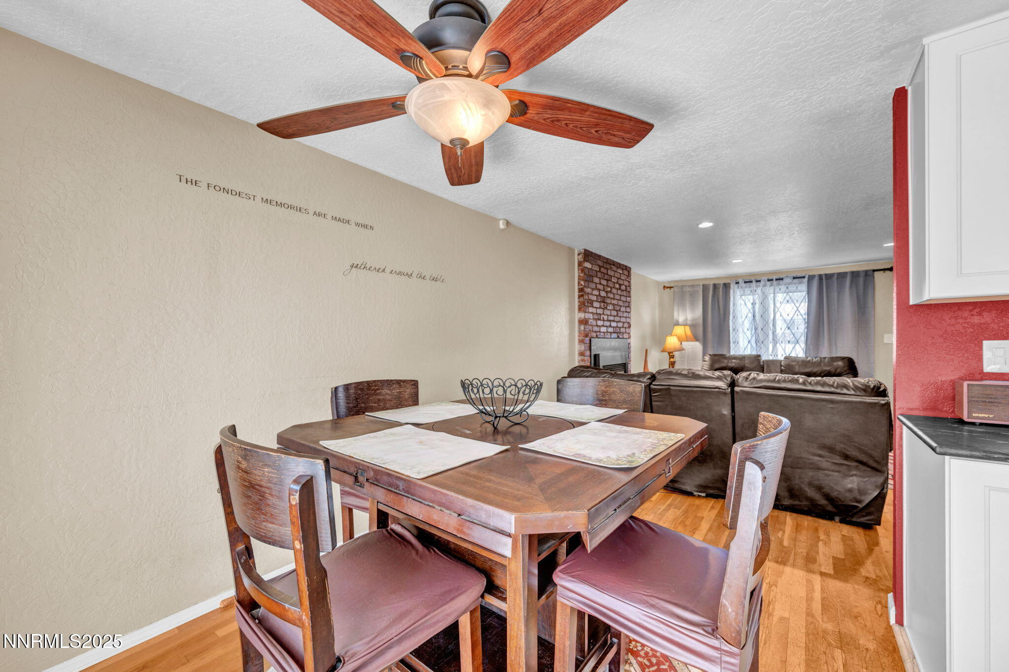 22-web-or-mls-2100-w-6th-st