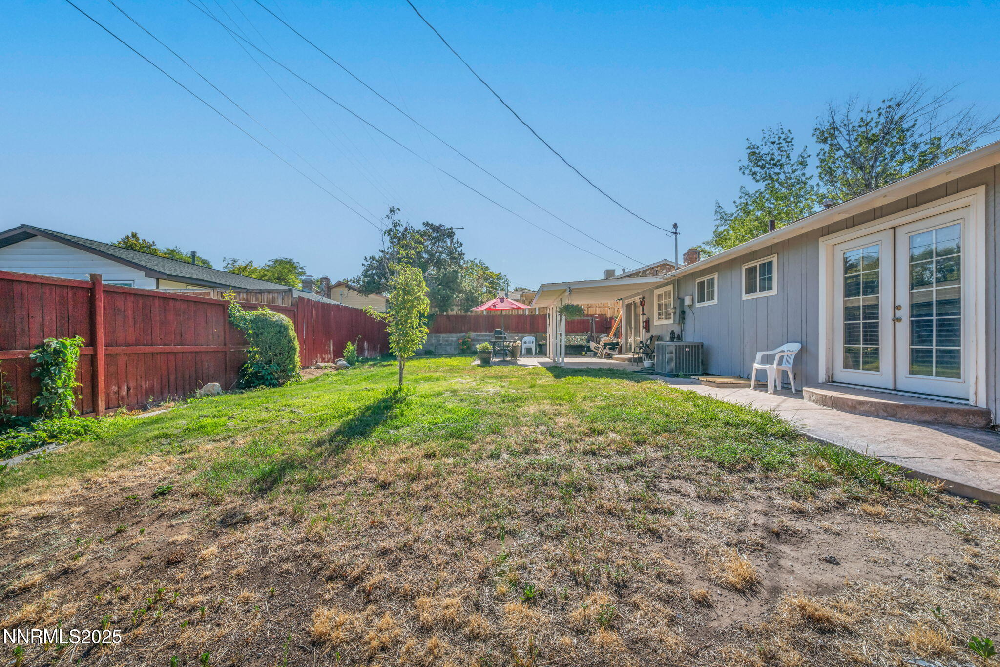9-web-or-mls-2100-w-6th-st