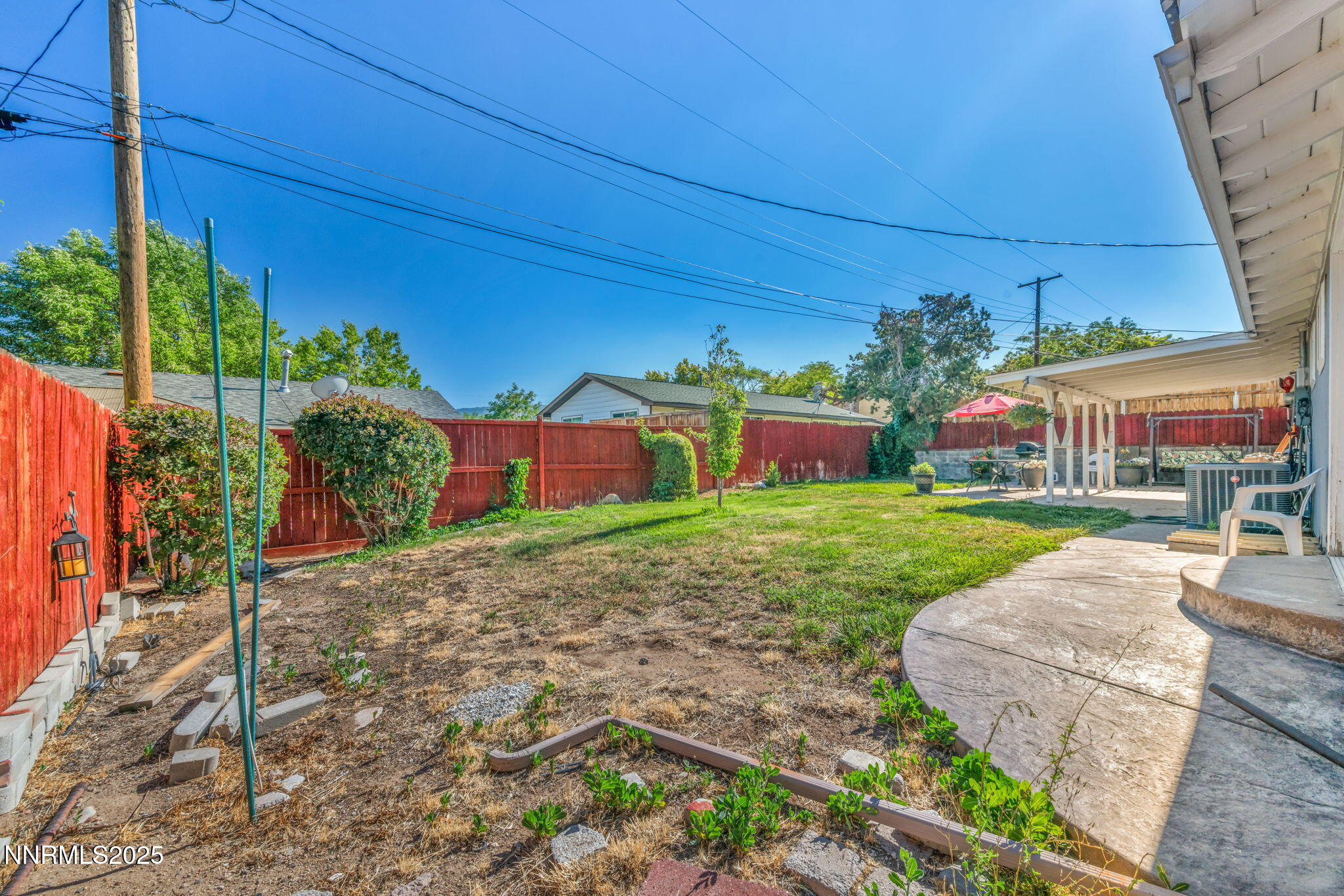 10-web-or-mls-2100-w-6th-st