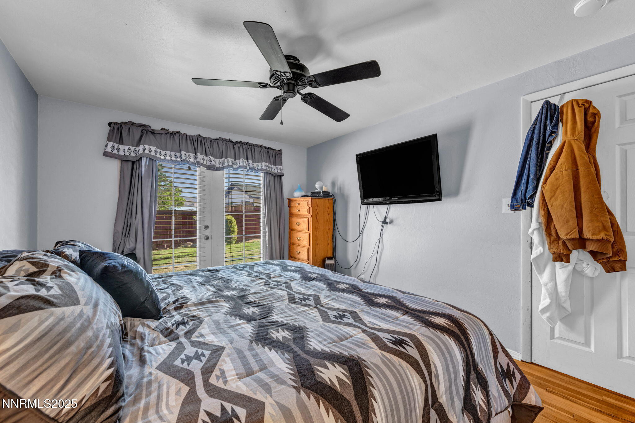 37-web-or-mls-2100-w-6th-st