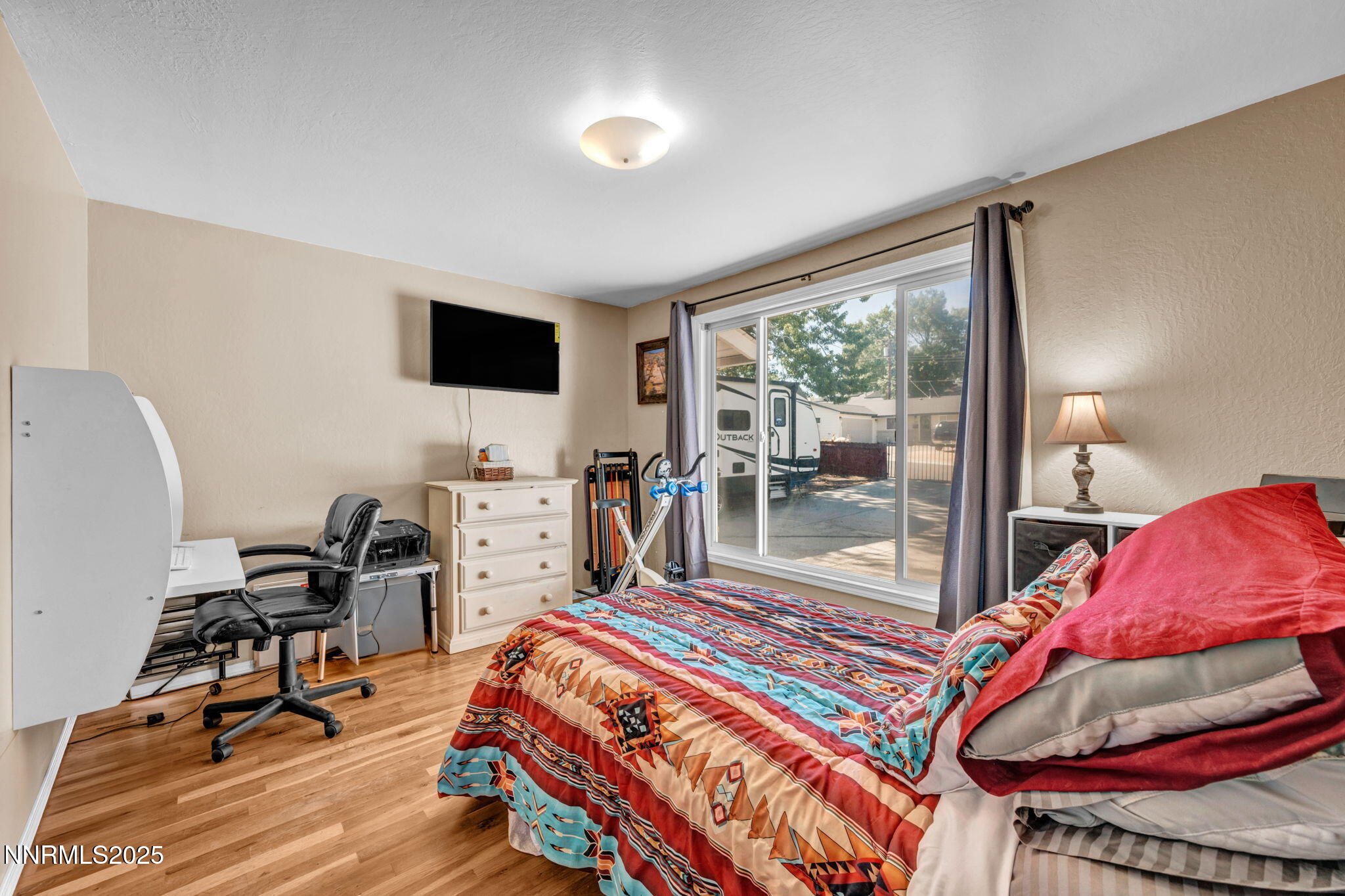 39-web-or-mls-2100-w-6th-st