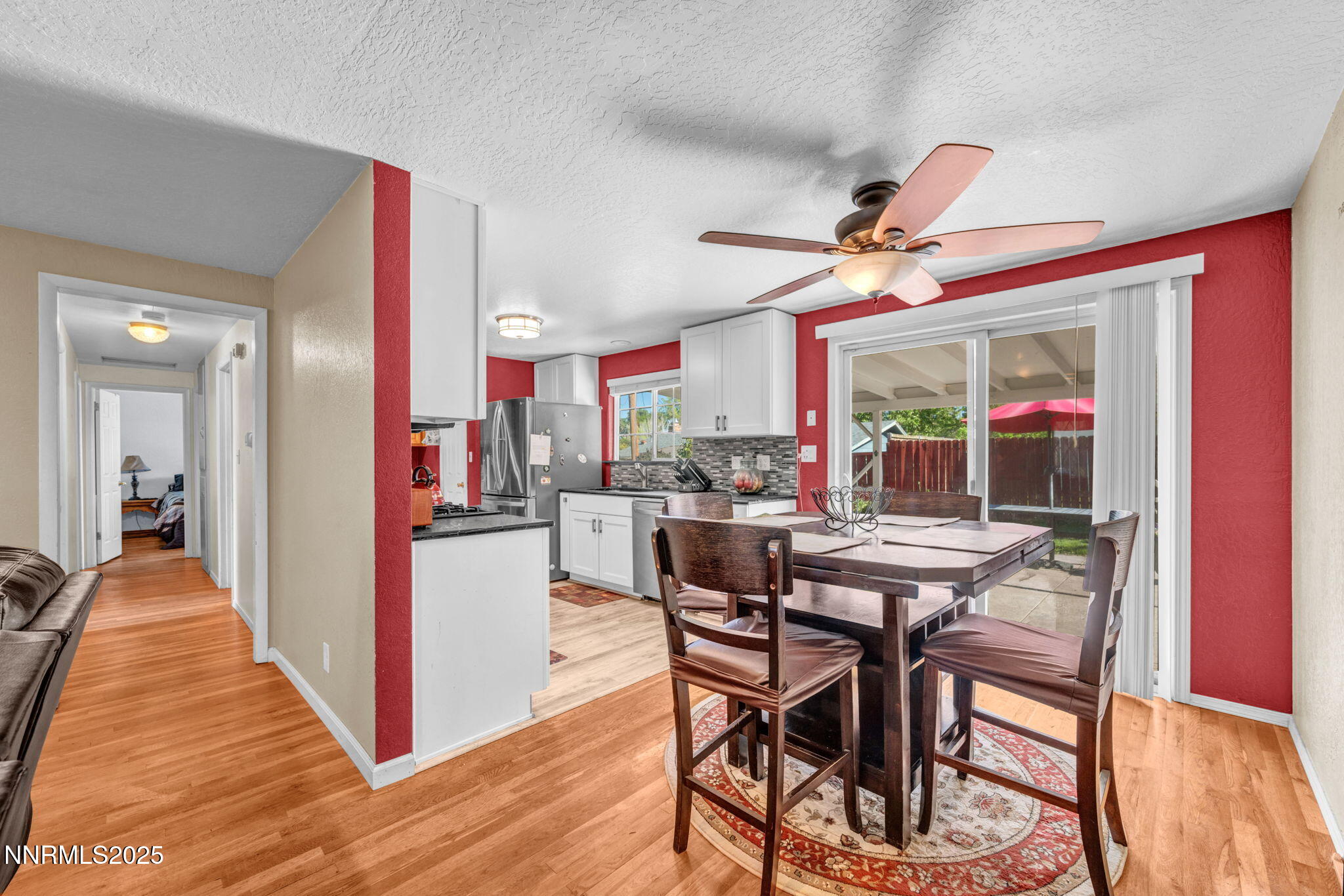 23-web-or-mls-2100-w-6th-st