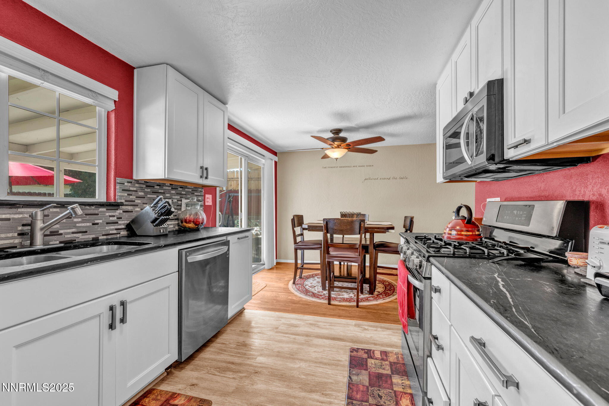 18-web-or-mls-2100-w-6th-st