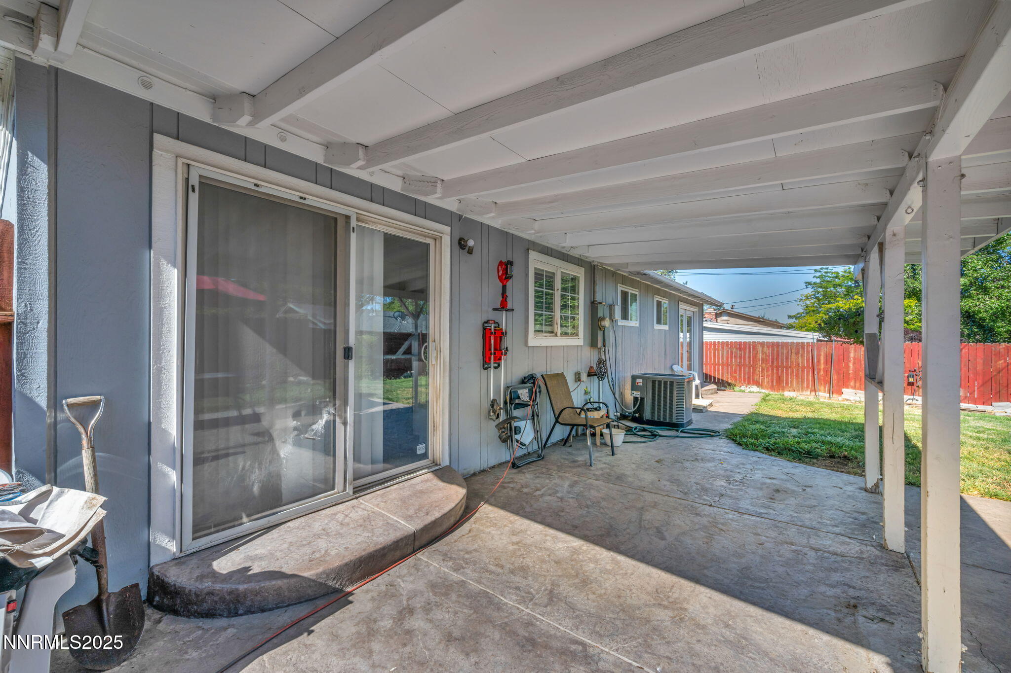 14-web-or-mls-2100-w-6th-st