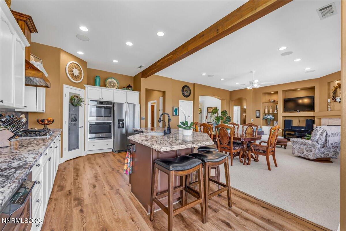 Reno, Nevada, 89511, United States, 3 Bedrooms Bedrooms, ,2 BathroomsBathrooms,Residential,Active,2052120