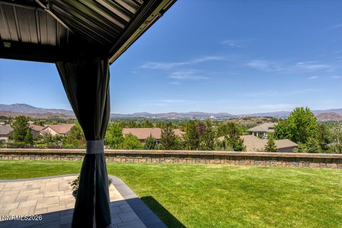 Reno, Nevada, 89511, United States, 3 Bedrooms Bedrooms, ,2 BathroomsBathrooms,Residential,Active,2052120