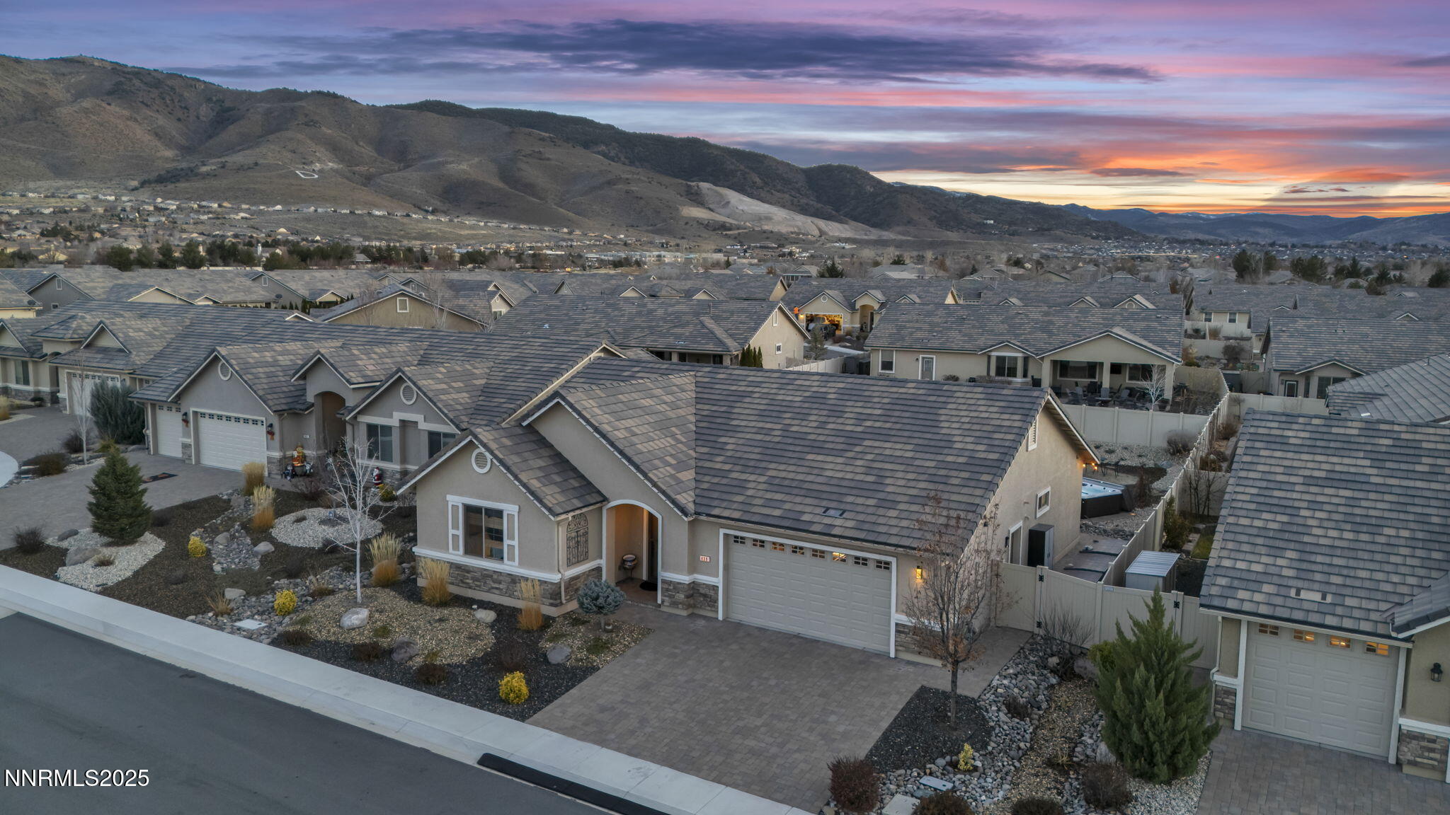 52-web-or-mls-408-cherry-blossom-ct