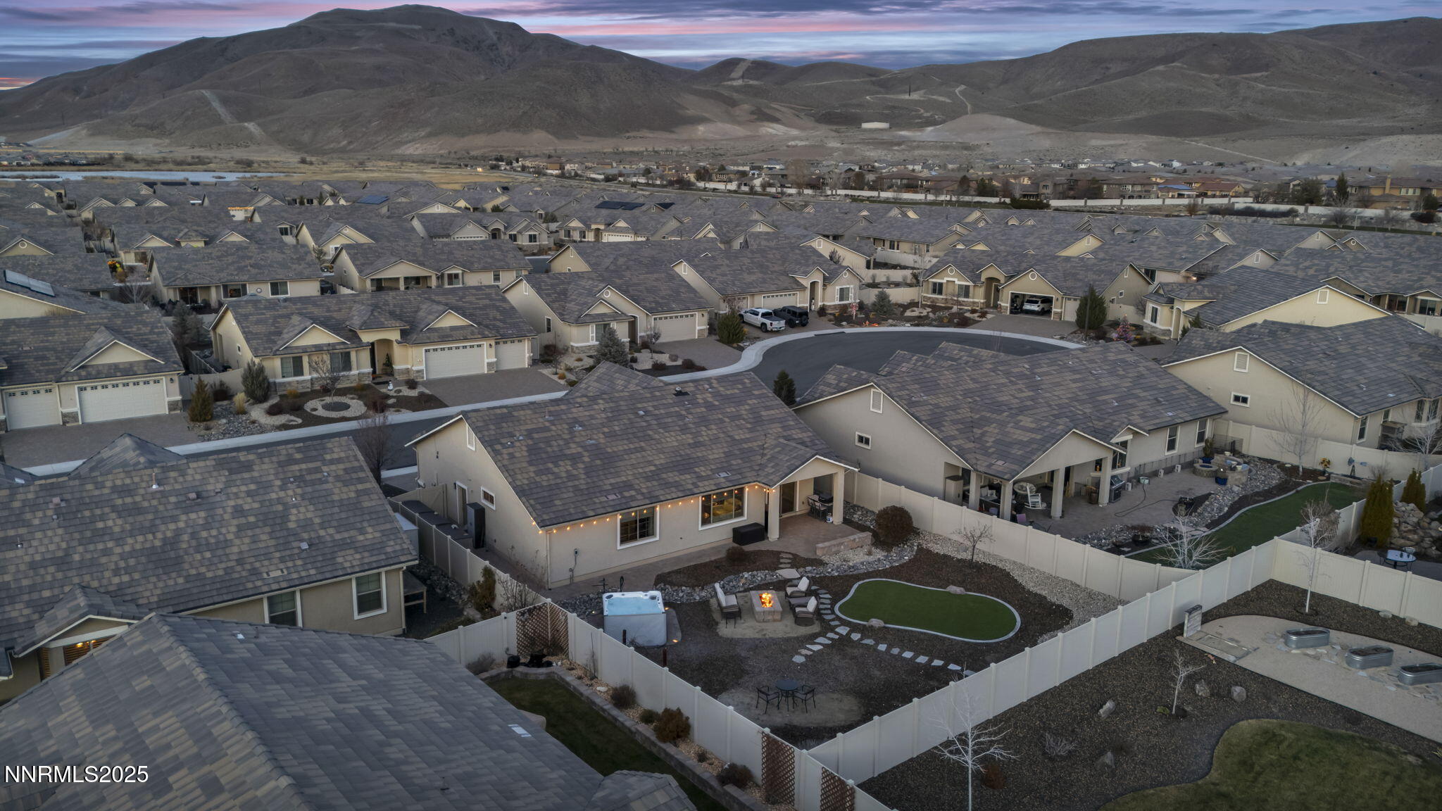 60-web-or-mls-408-cherry-blossom-ct