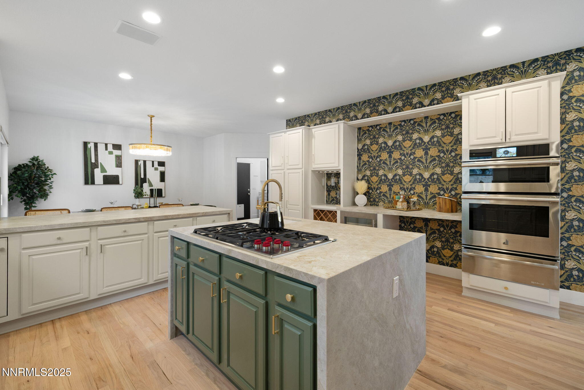 27-web-or-mls-16435 Snow Flower-14