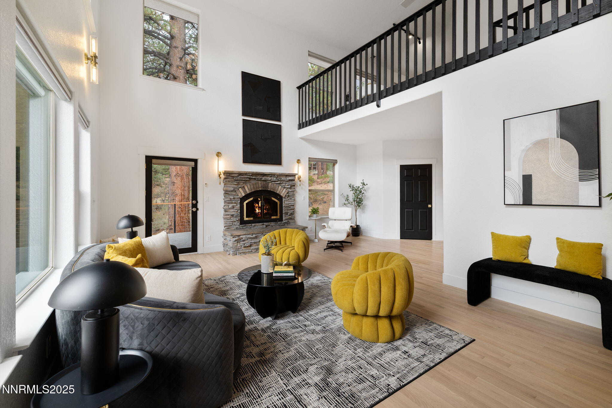 21-web-or-mls-16435 Snow Flower-8