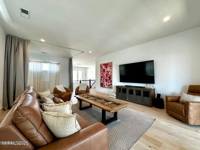 20250924201229831236000000-o (1)