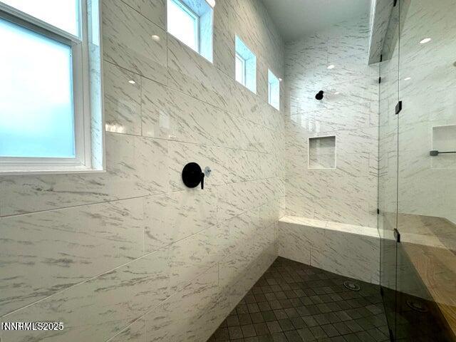 20250924201324937833000000-o (1)