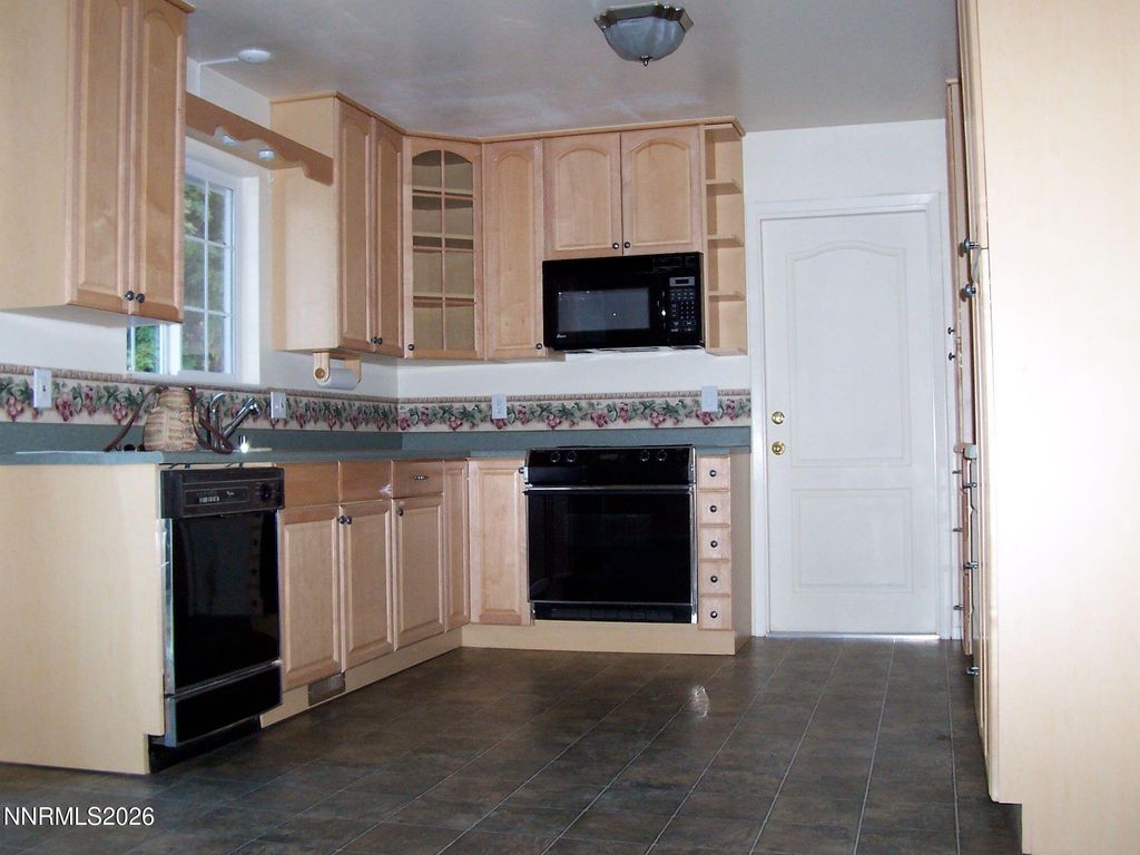 Photo of 901 Wagner Drive, Carson City, NV 89703 (MLS # 260006267)