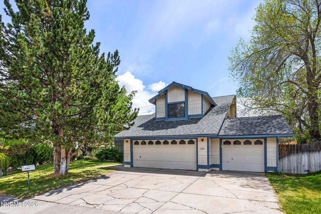Photo of 5560 E Rainbow Ridge Court, Reno, NV 89523 (MLS # 260005030)
