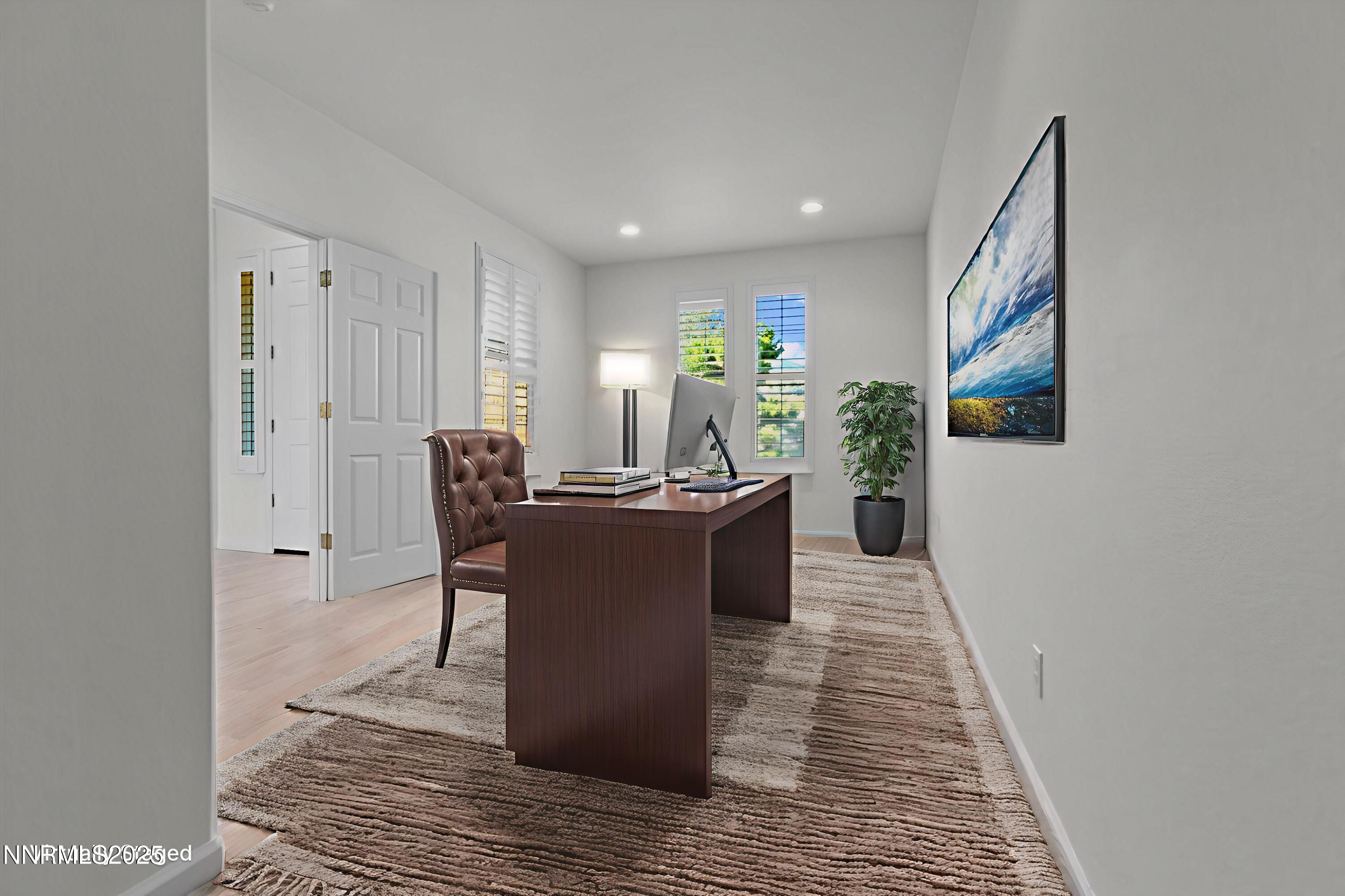 14-Home Office - Standard - 0