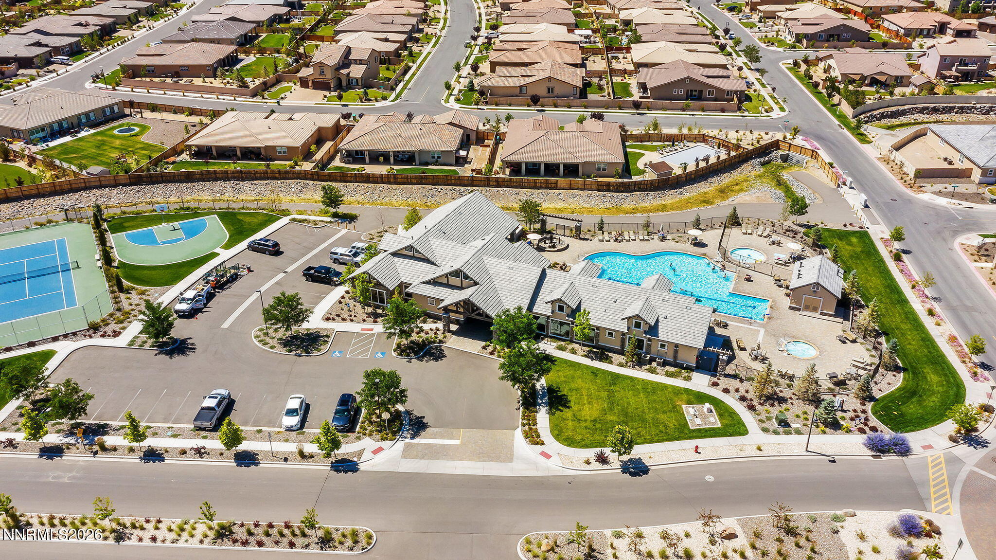 88-web-or-mls-In1View Media Saddle Ridge