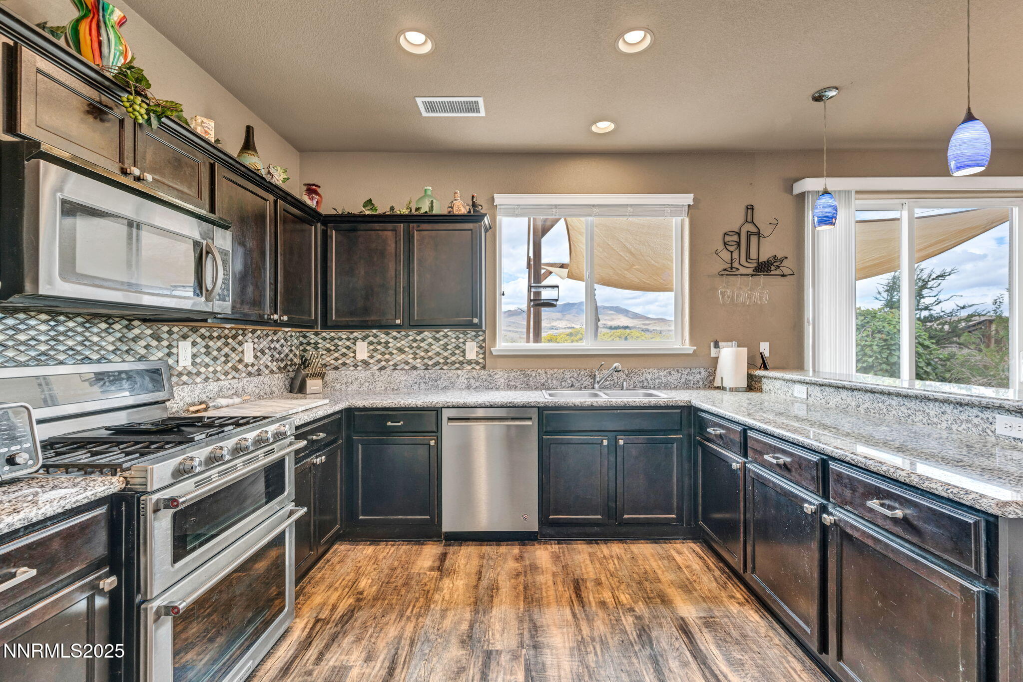 25-web-or-mls-3745-thistledown-ct