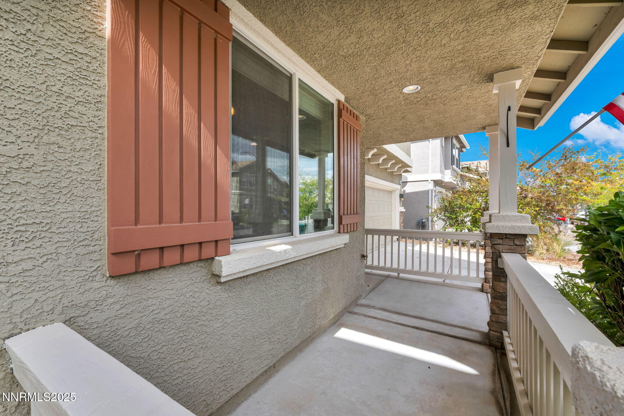 8-web-or-mls-3745-thistledown-ct