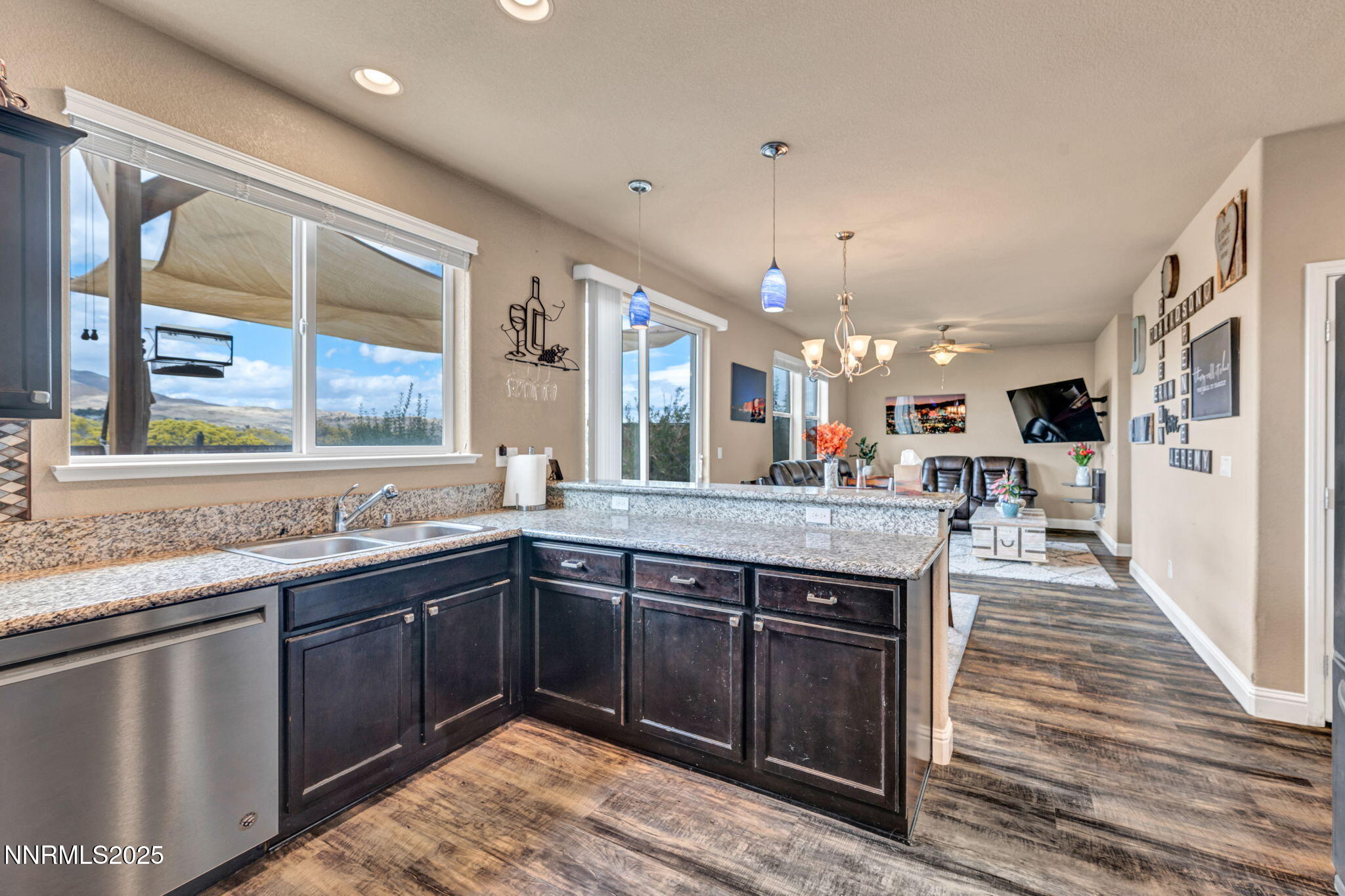 26-web-or-mls-3745-thistledown-ct