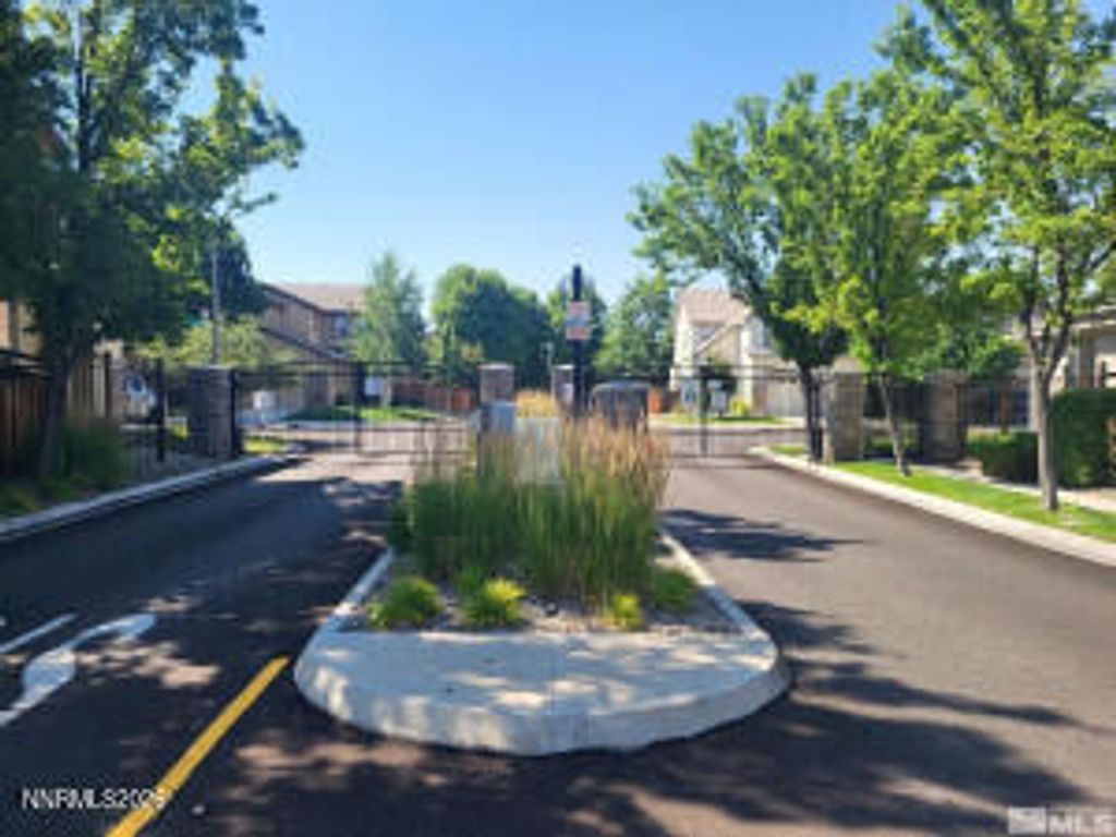 Photo of 6748 Panther Creek Drive, Sparks, NV 89436 (MLS # 260003376)